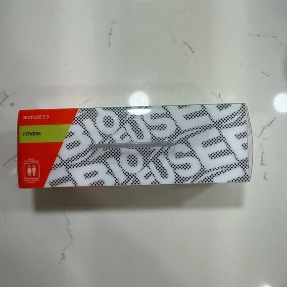 Speedo Biofuse Adult Black and White Goggles - Picture 2 of 8